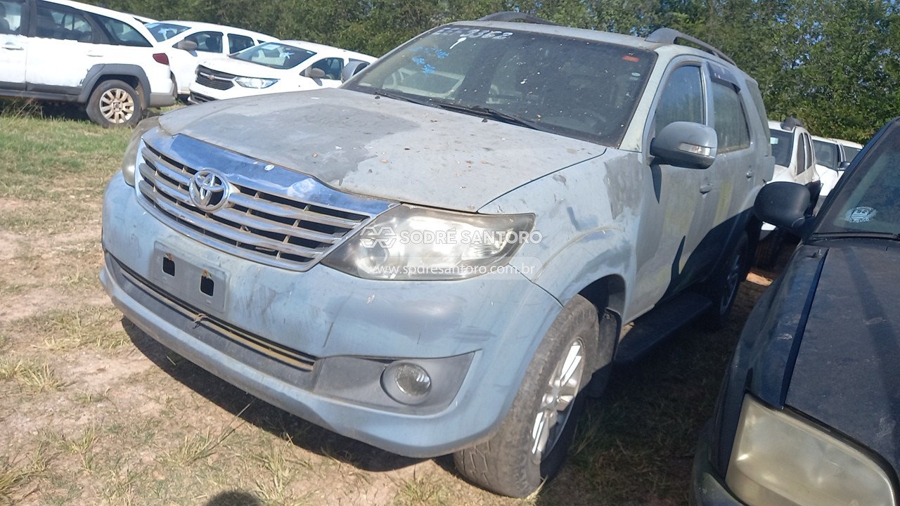 Foto 3: TOYOTA - HILUX SW4 4X2SR 2014/2014