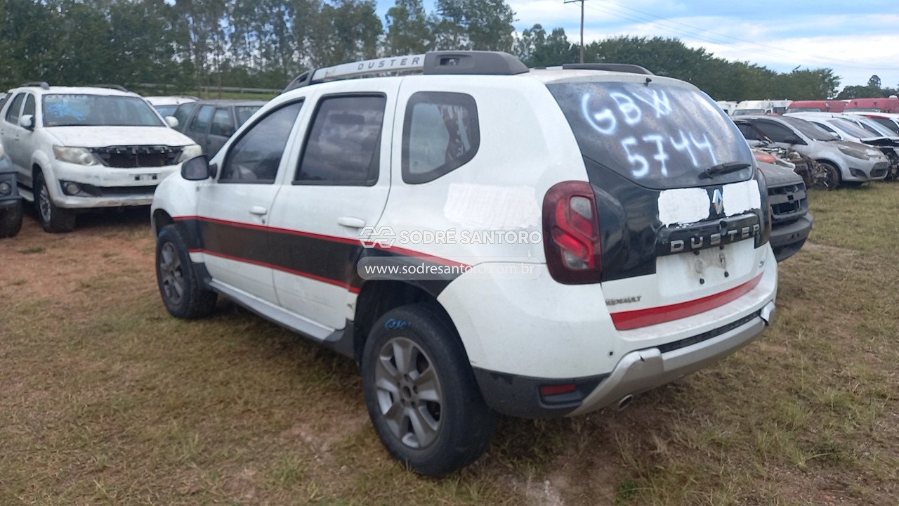 Foto 2: RENAULT - DUSTER 20 D 4X4 2016/2016