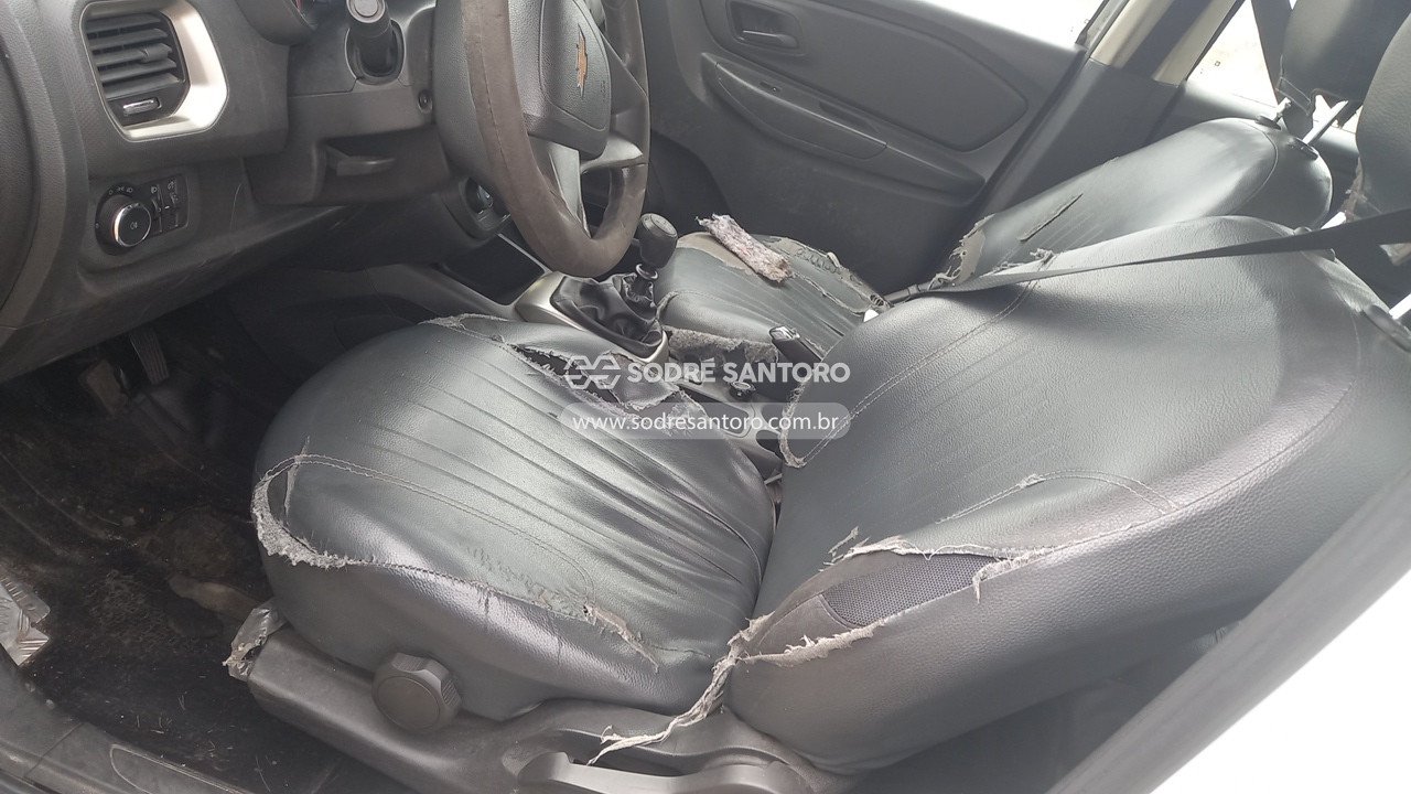 Foto 8 de 13: CHEVROLET - SPIN 1.8L MT LS E 2019/2020