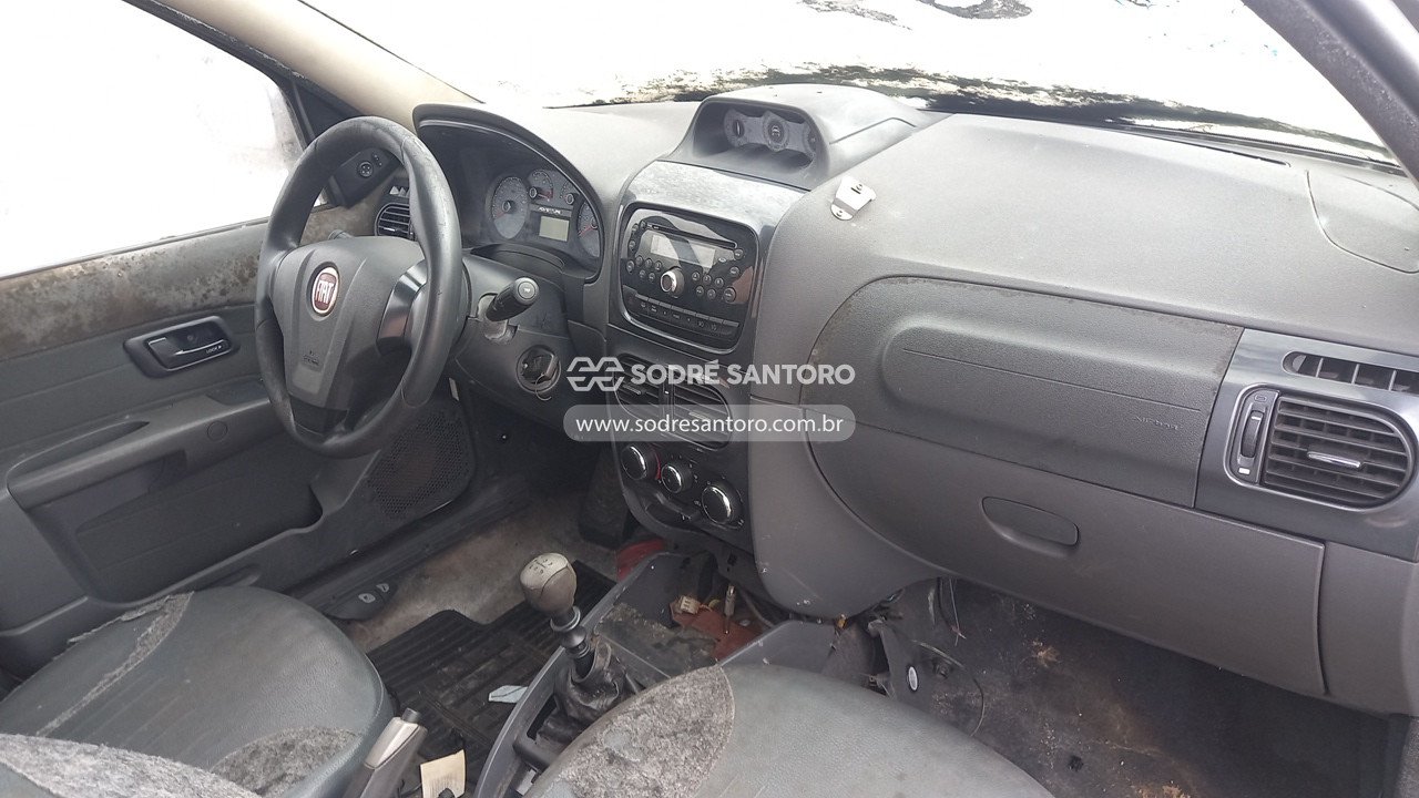 Foto 7 de 13: FIAT - PALIO WK ADVEN FLEX 2013/2013