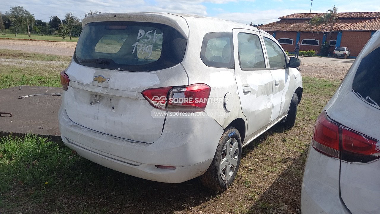 Foto 4: CHEVROLET - SPIN 1.8L MT LS E 2019/2020