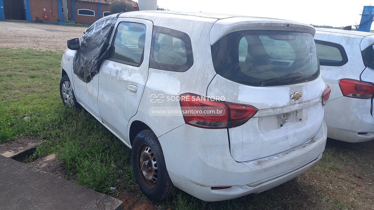 Foto 2: CHEVROLET - SPIN 1.8L MT LS E 2019/2020