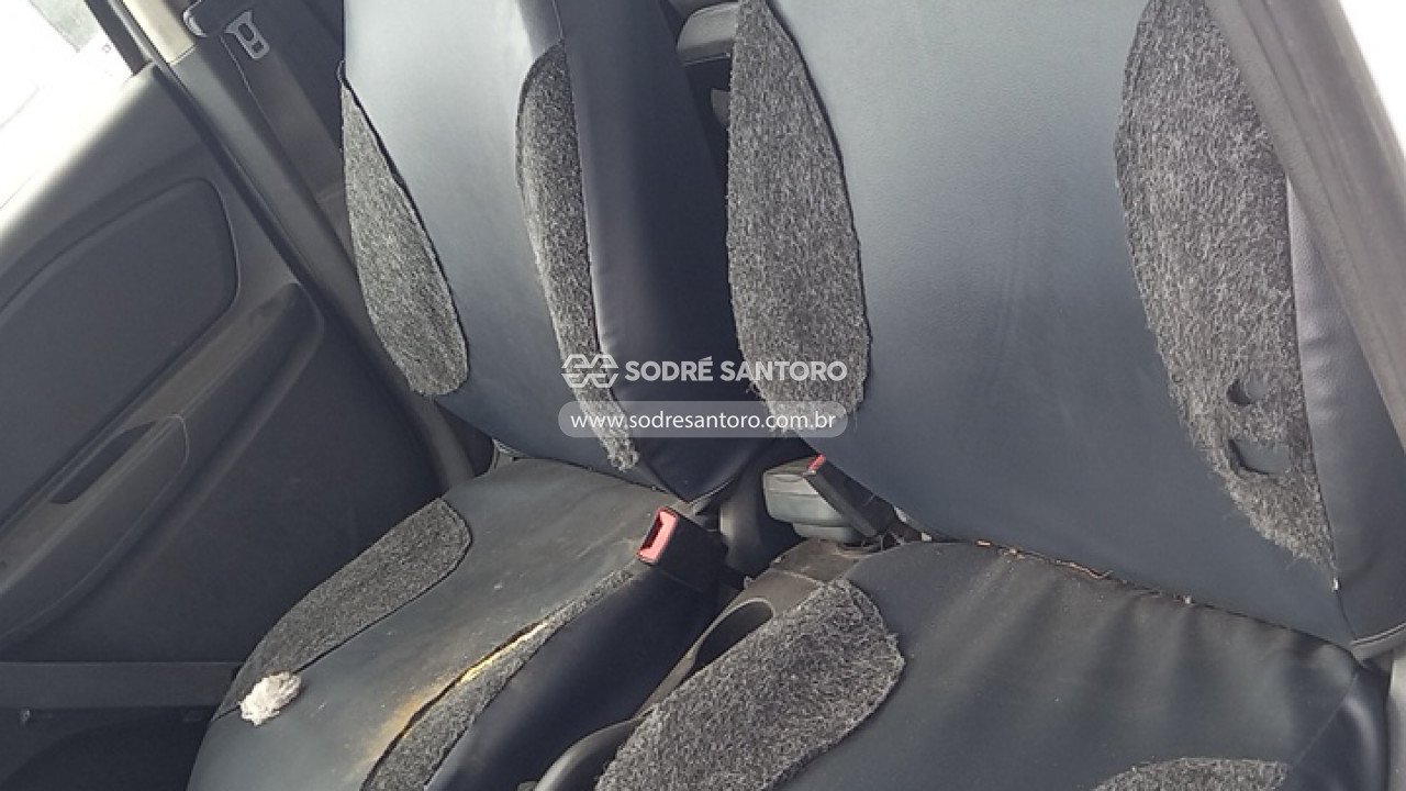 Foto 8 de 13: CHEVROLET - SPIN 1.8L MT LS E 2019/2020
