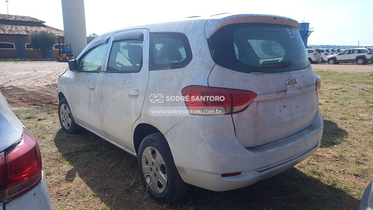 Foto 2: CHEVROLET - SPIN 1.8L MT LS E 2018/2019