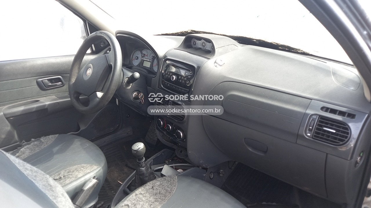 Foto 7 de 13: FIAT - PALIO WK ADVEN FLEX 2013/2013
