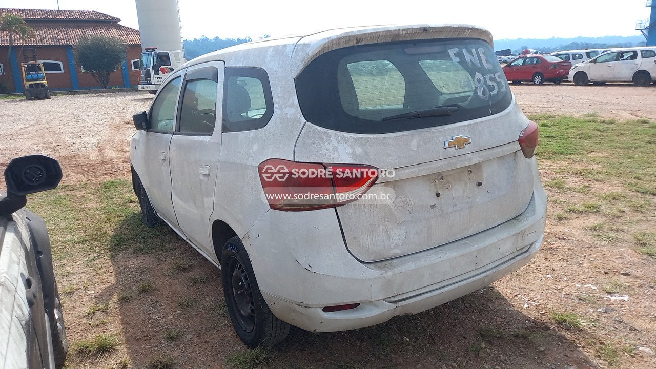 Foto 2: CHEVROLET - SPIN 1.8L MT LS E 2019/2020