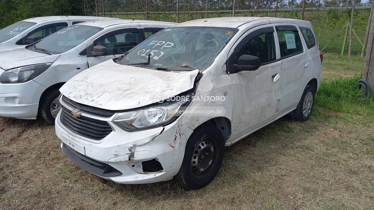 Foto 3: CHEVROLET - SPIN 1.8L MT LS E 2019/2020