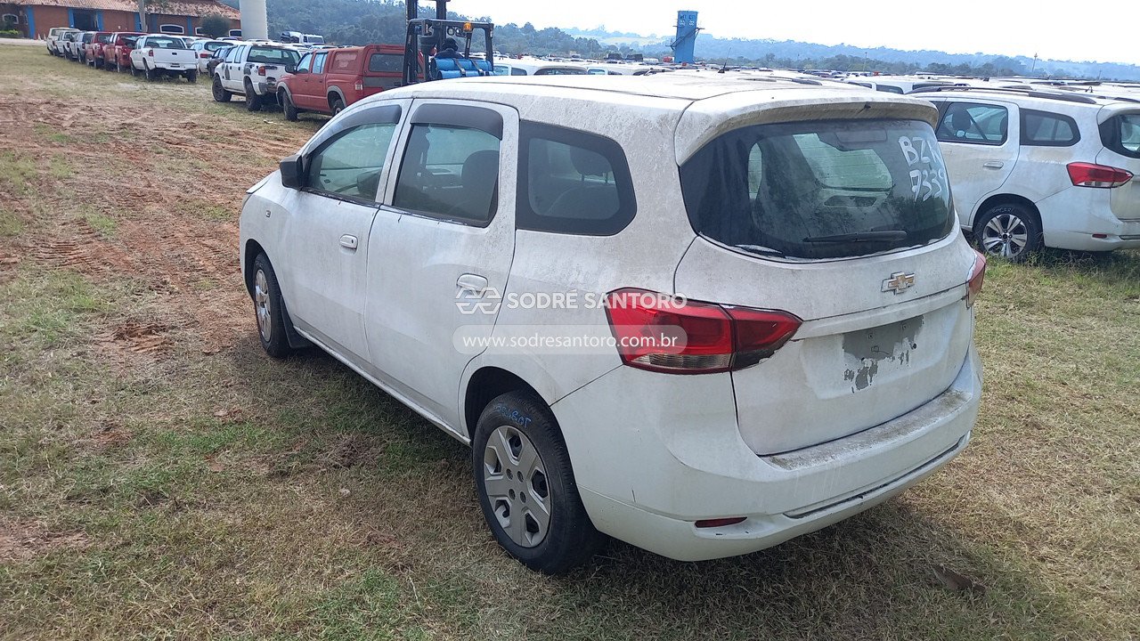 Foto 2: CHEVROLET - SPIN 1.8L MT LS E 2018/2019
