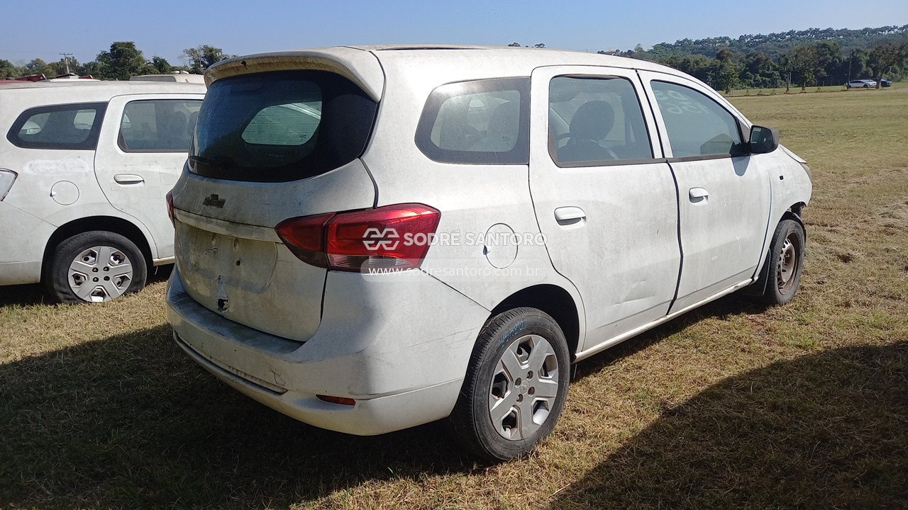 Foto 4: CHEVROLET - SPIN 1.8L MT LS E 2018/2019