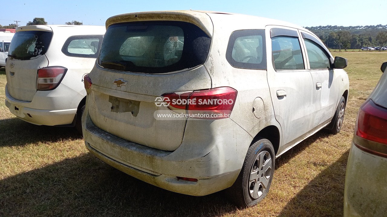 Foto 4: CHEVROLET - SPIN 1.8L MT LS E 2018/2019