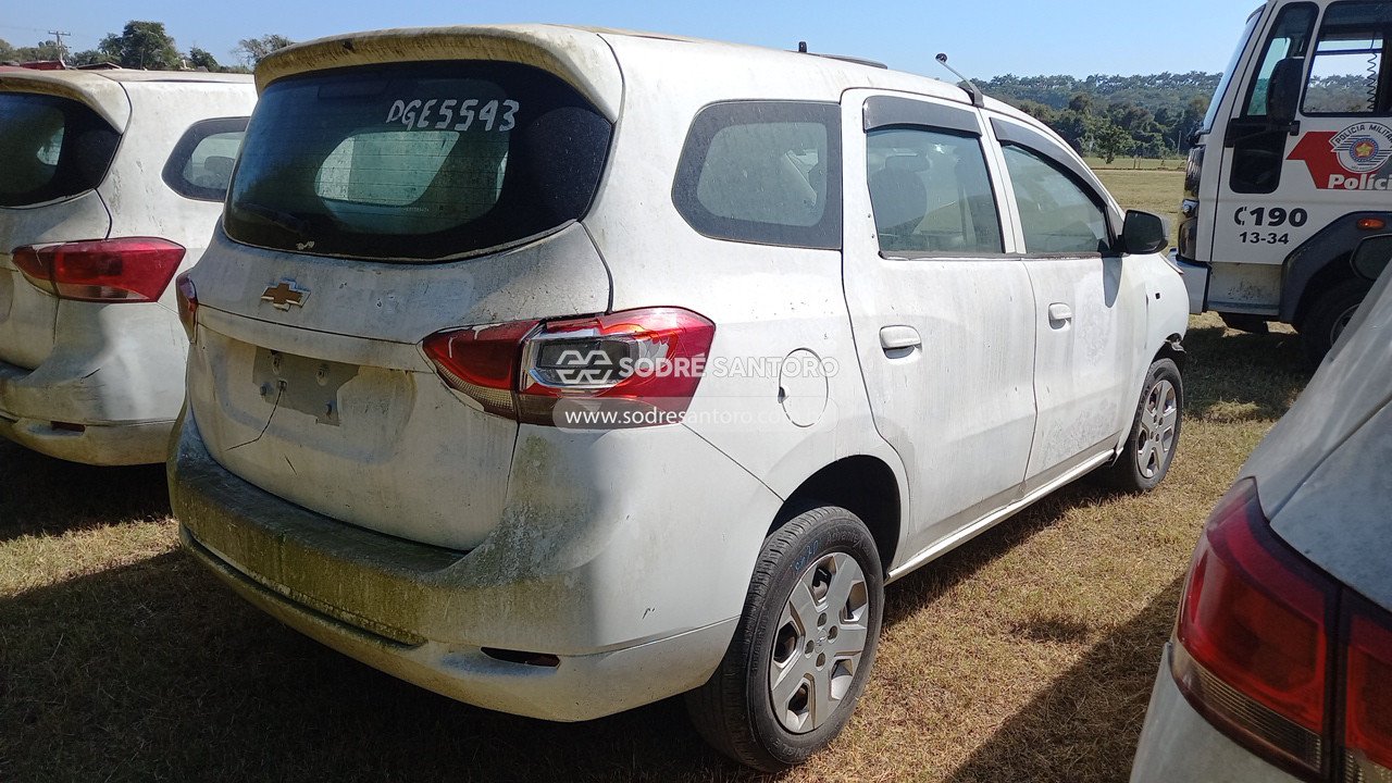 Foto 4: CHEVROLET - SPIN 1.8L MT LS E 2018/2019