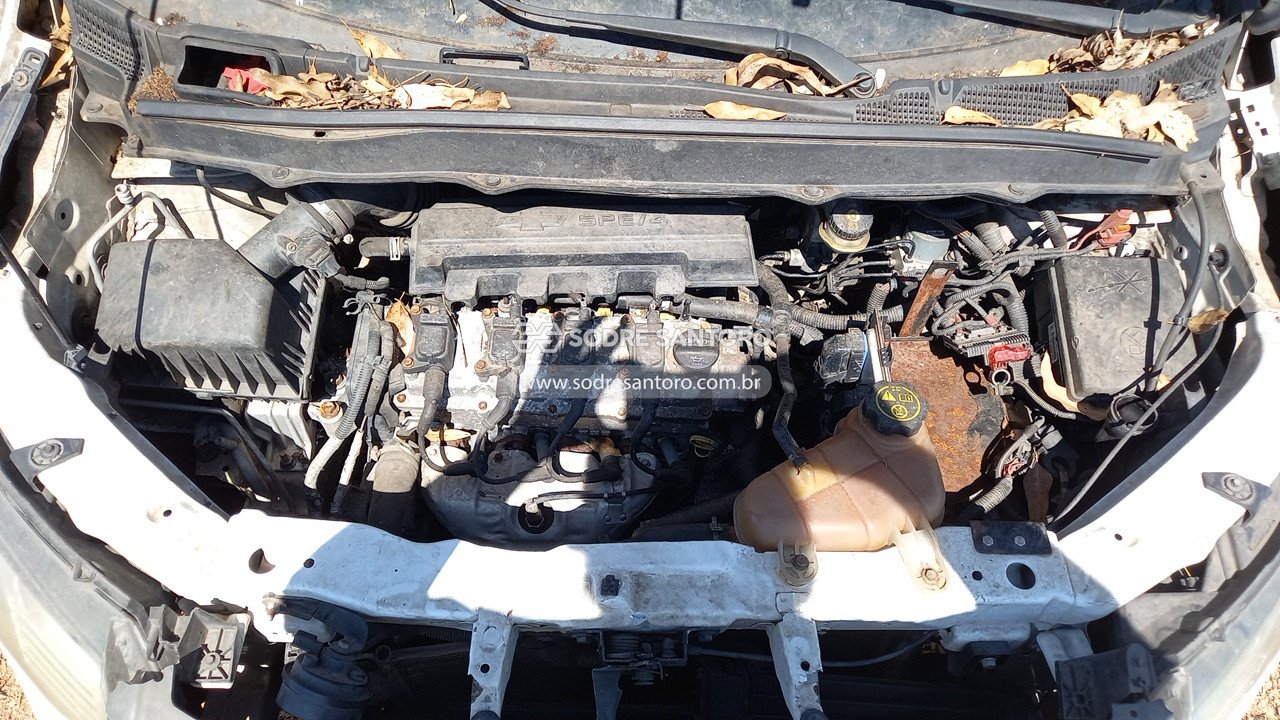 Foto 5: CHEVROLET - SPIN 1.8L MT LS E 2019/2020