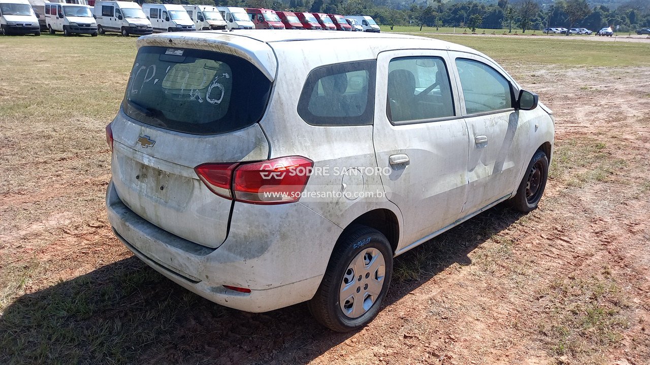 Foto 4: CHEVROLET - SPIN 1.8L MT LS E 2019/2020