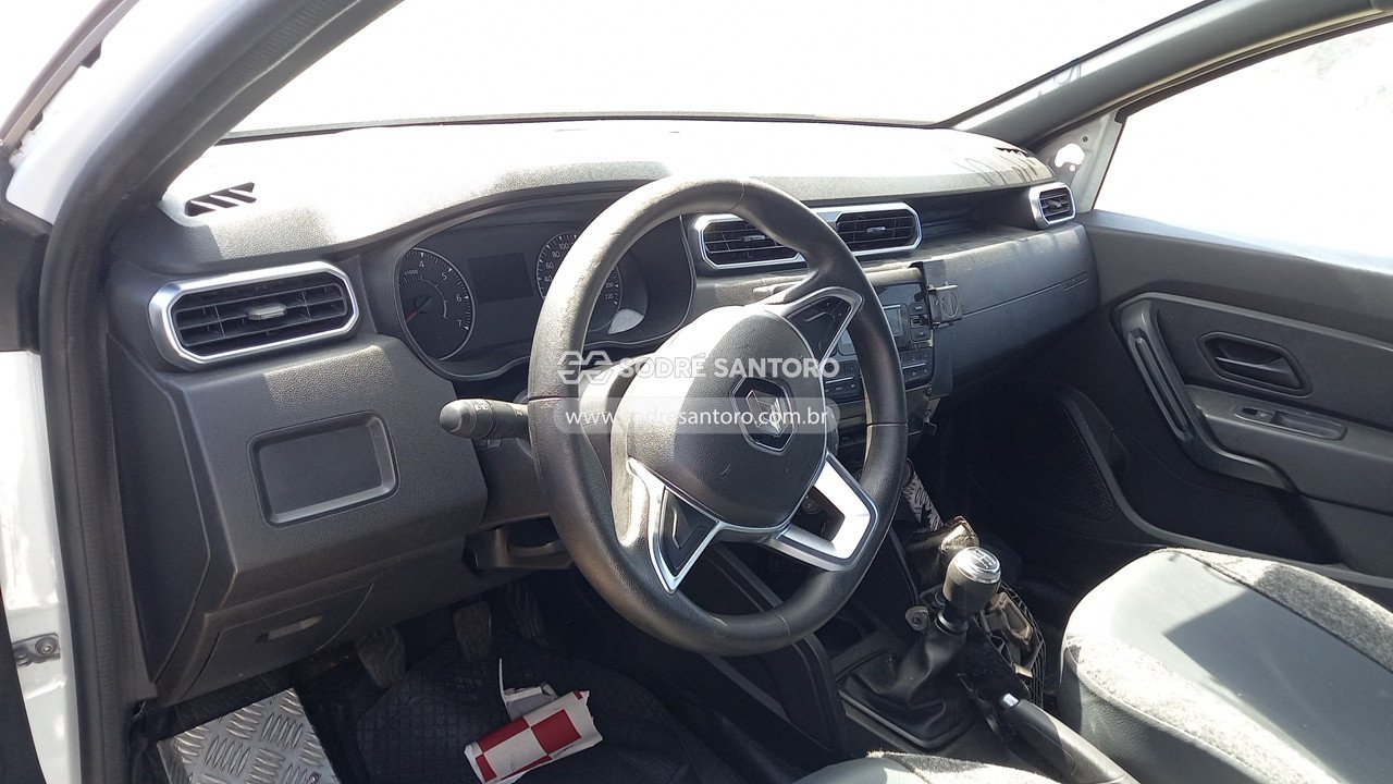 Foto 6 de 13: RENAULT - DUSTER ZEN 16 2021/2022