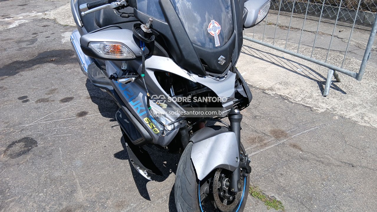 Suzuki Burgman 650 EX - 2018/2019 — foto 9 de 10