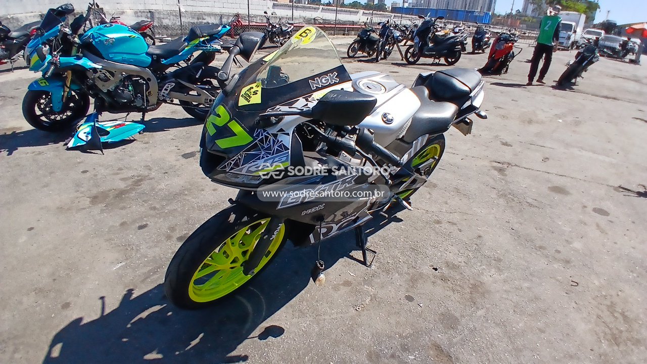 Yamaha Yzf R15 Abs - 2024/2024 — foto 3 de 11