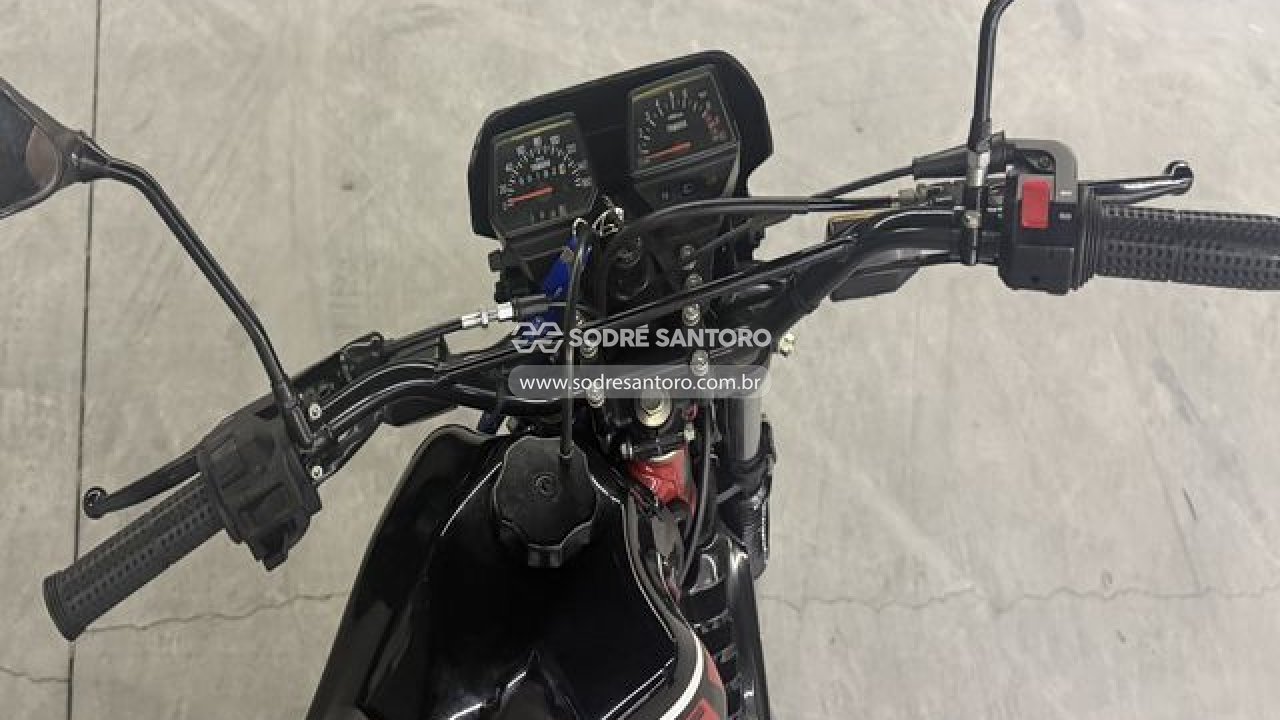 Foto 11 de 13: YAMAHA - DT 180 1987/1987