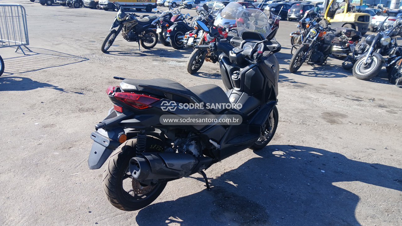 Foto 4: YAMAHA - XMAX 300 2025/2026