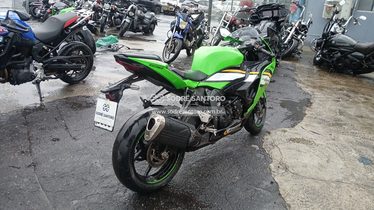 Foto 4: KAWASAKI - NINJA ZX 2025/2025