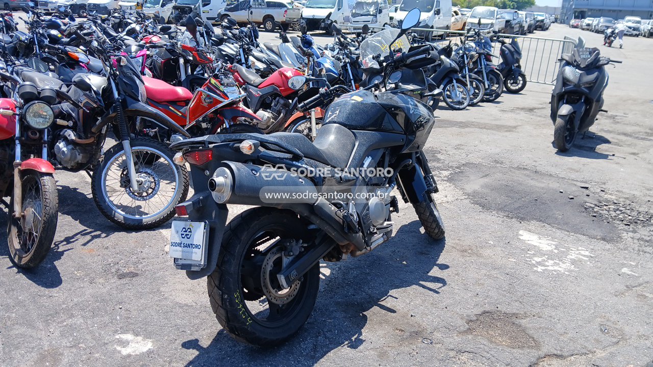 Foto 4: SUZUKI - DL 650 2012/2013