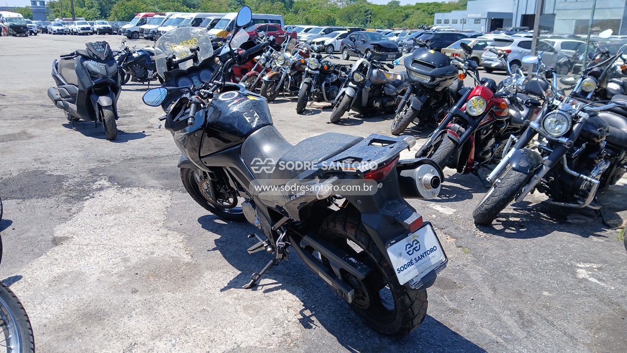 Foto 2: SUZUKI - DL 650 2012/2013