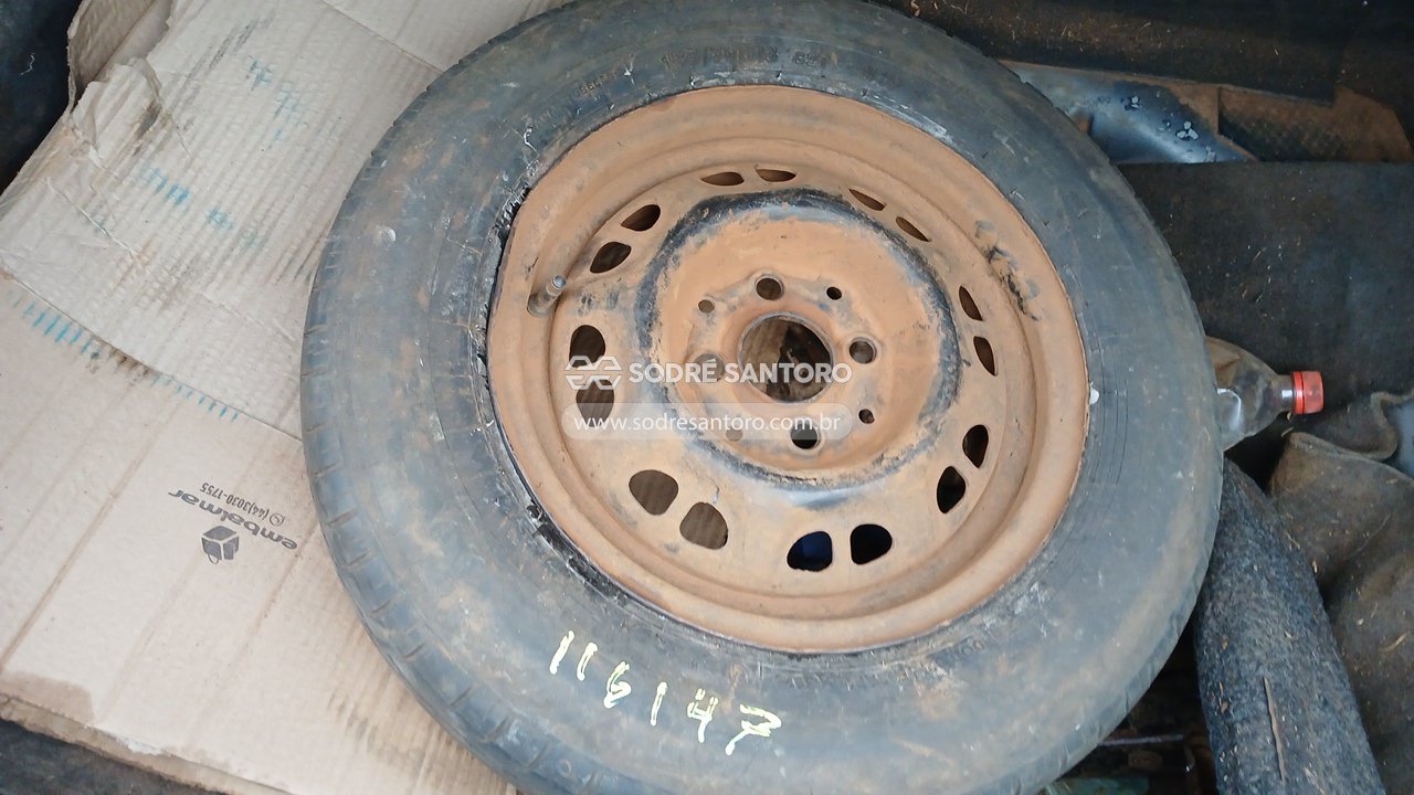 Foto 10 de 13: CHEVROLET - CORSA MILENIUM 2001/2001