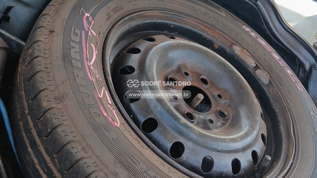 Foto 9 de 9: FIAT - UNO MILLE FIRE 2003/2004