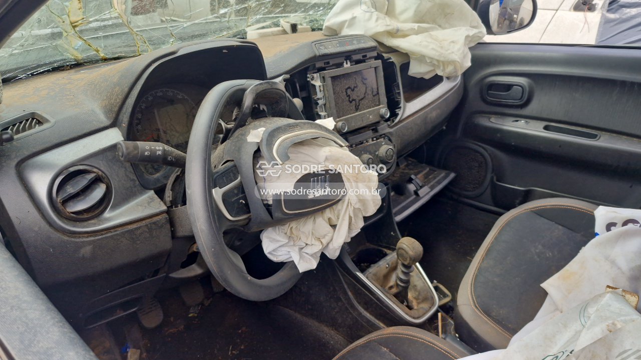 Foto 6 de 13: FIAT - MOBI TREKKING 1.0MT 2025/2026