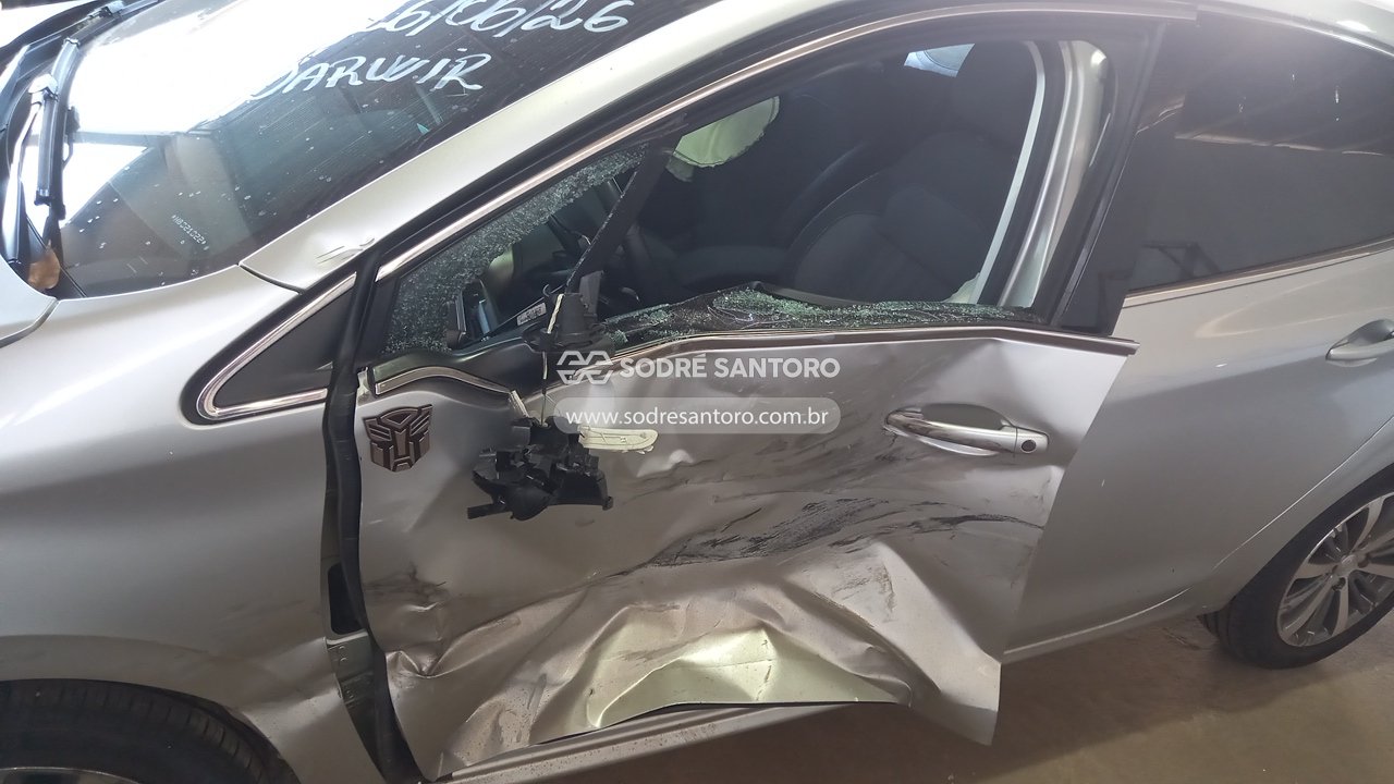 Foto 12 de 13: PEUGEOT - 208 GRIFFE AT 2016/2017