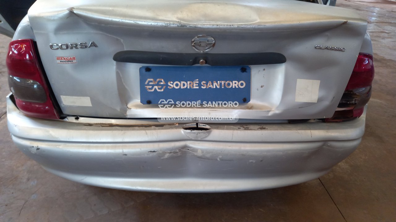 Foto 11 de 13: CHEVROLET - CORSA CLASSIC 2004/2004