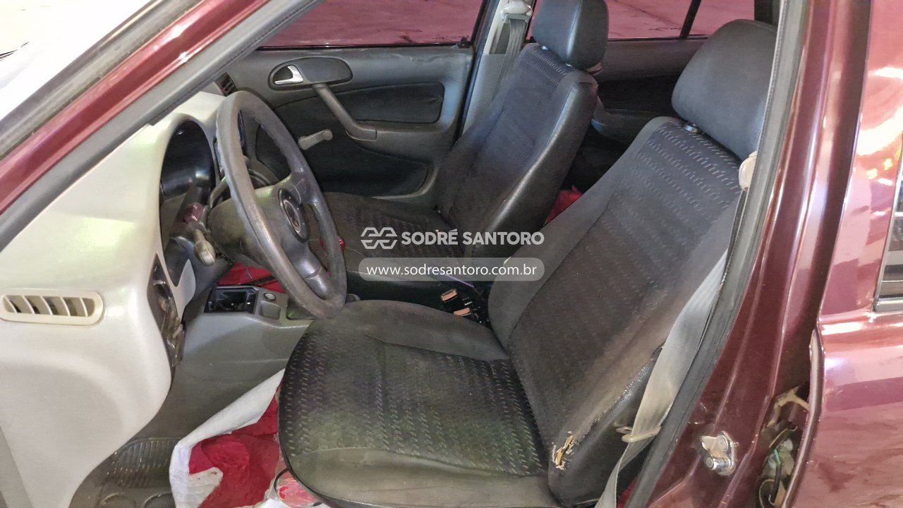 Foto 8 de 13: VOLKSWAGEN - GOL 16V 1999/1999