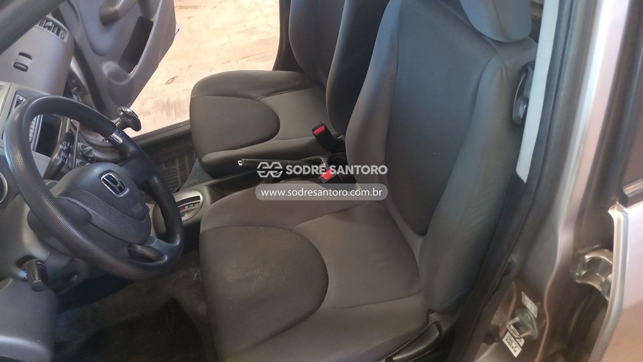 Foto 8 de 13: HONDA - FIT LXL 2004/2004