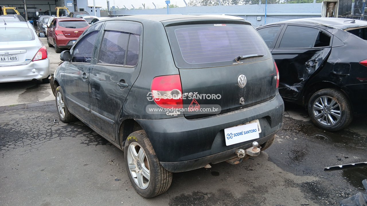 Foto 2: VOLKSWAGEN - FOX 1.6 2005/2005