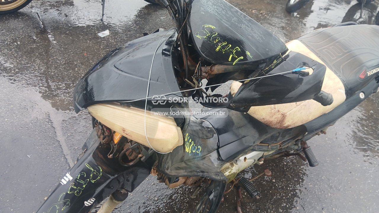 Foto 8 de 9: HONDA - BIZ 125 EX 2015/0