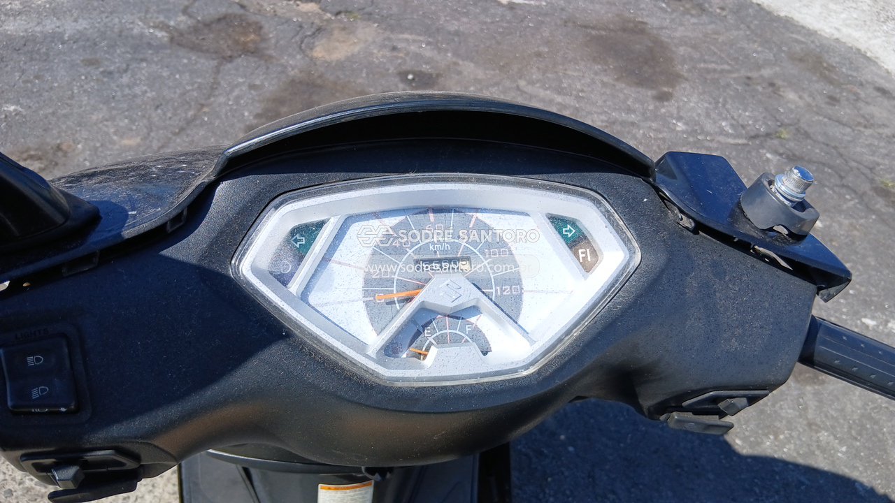 Foto 8 de 10: SUZUKI - BURGMAN I 2011/0