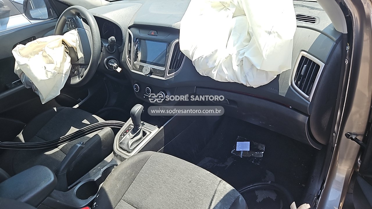 Foto 7 de 13: HYUNDAI - CRETA 16A ACTION 2024/2025