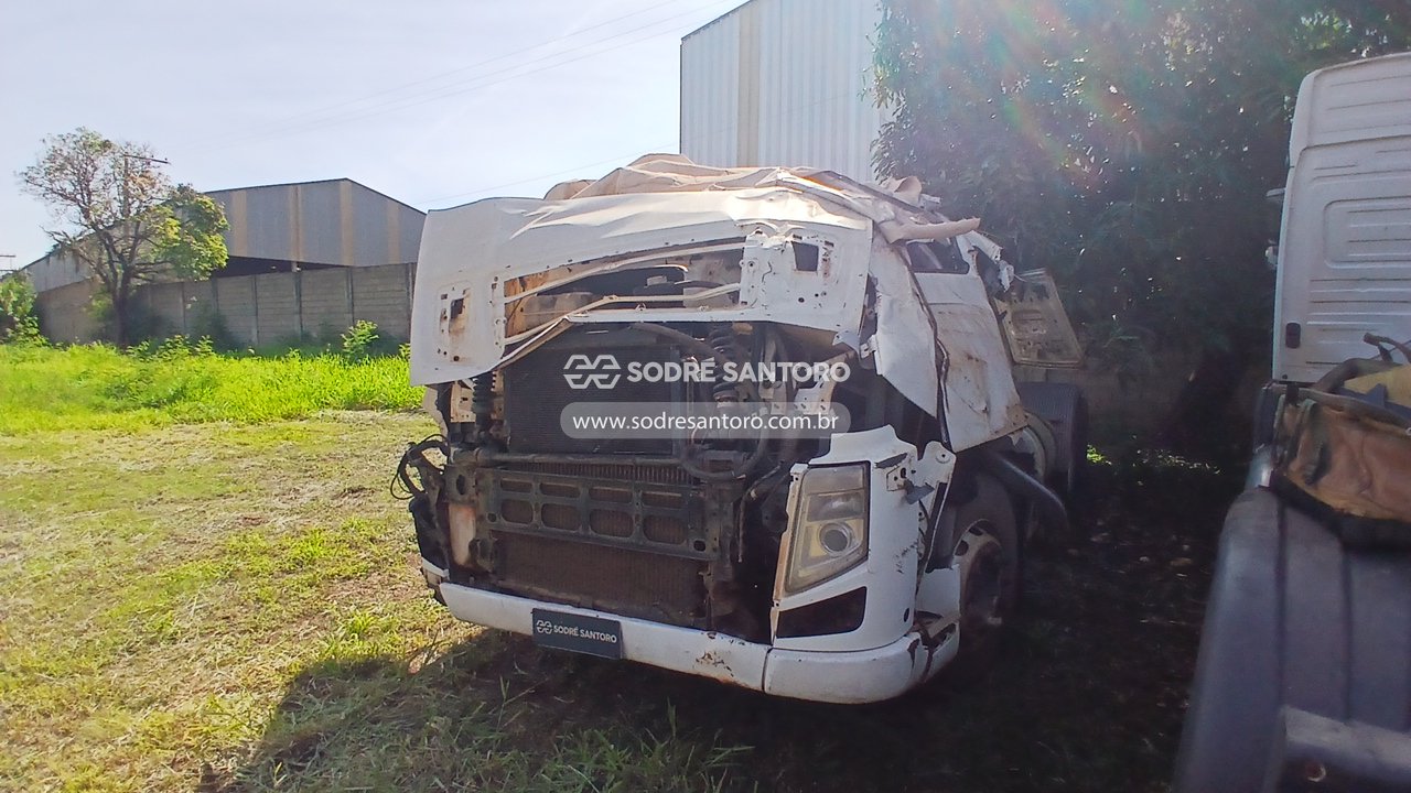 Foto 3: VOLVO - FH 440 6X2 2010/2010