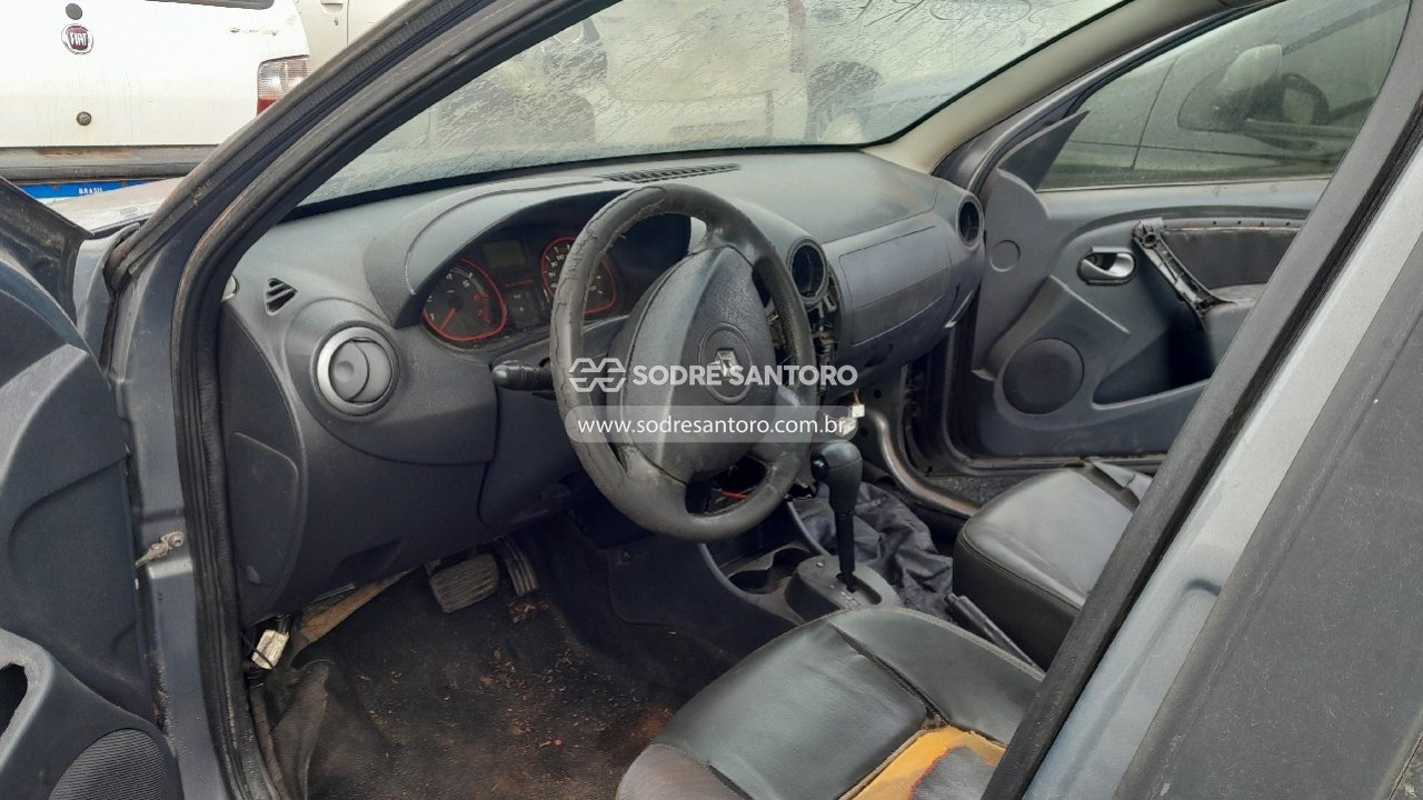 Foto 6 de 13: RENAULT - SANDERO SW1616VA 2012/2013
