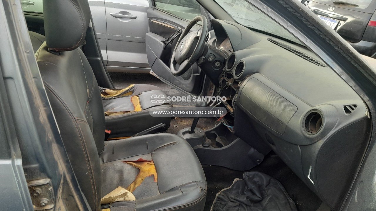 Foto 8 de 13: RENAULT - SANDERO SW1616VA 2012/2013