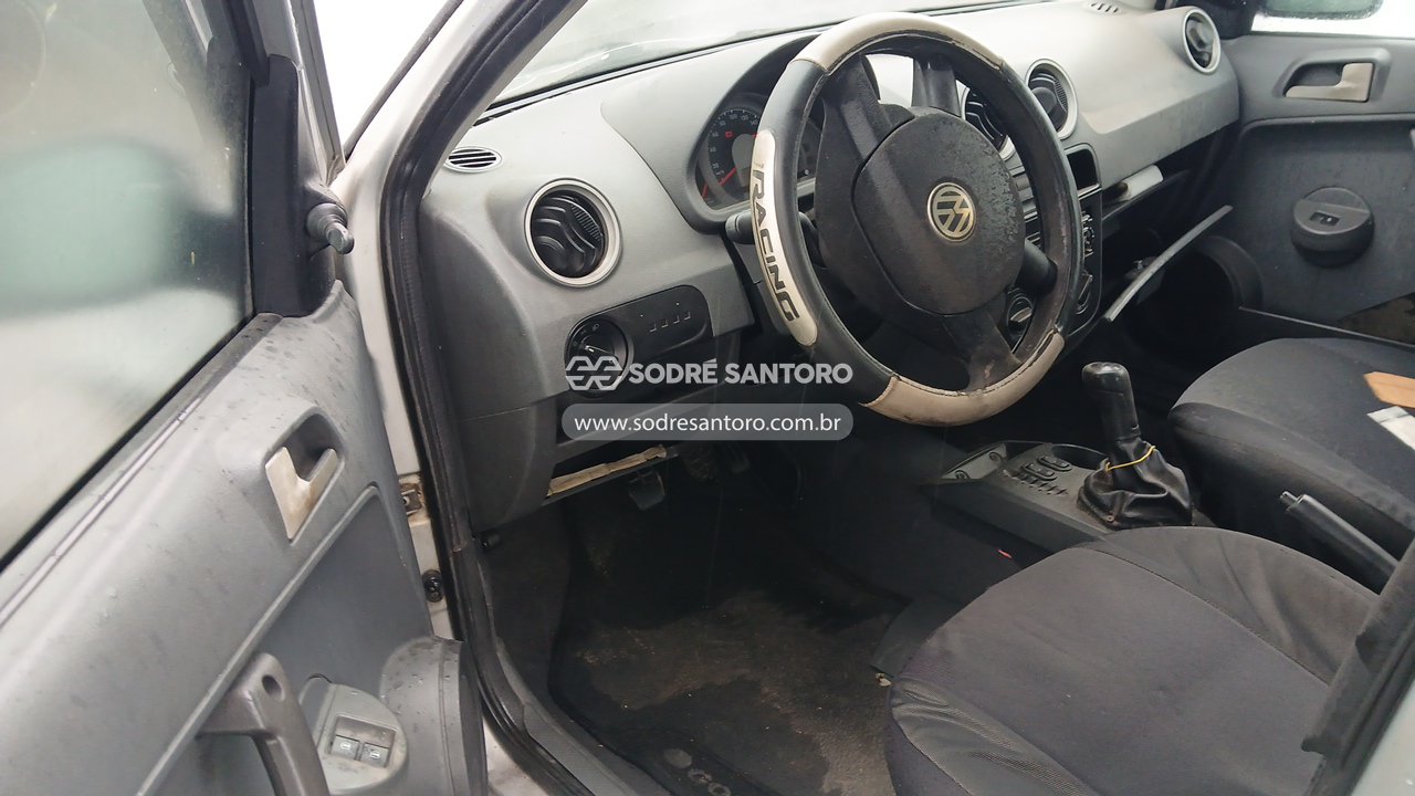 Foto 6 de 13: VOLKSWAGEN - GOL 1.6 POWER 2005/2006