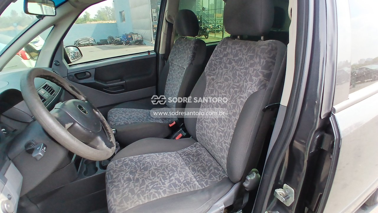 Foto 9 de 13: CHEVROLET - MERIVA 2003/2003