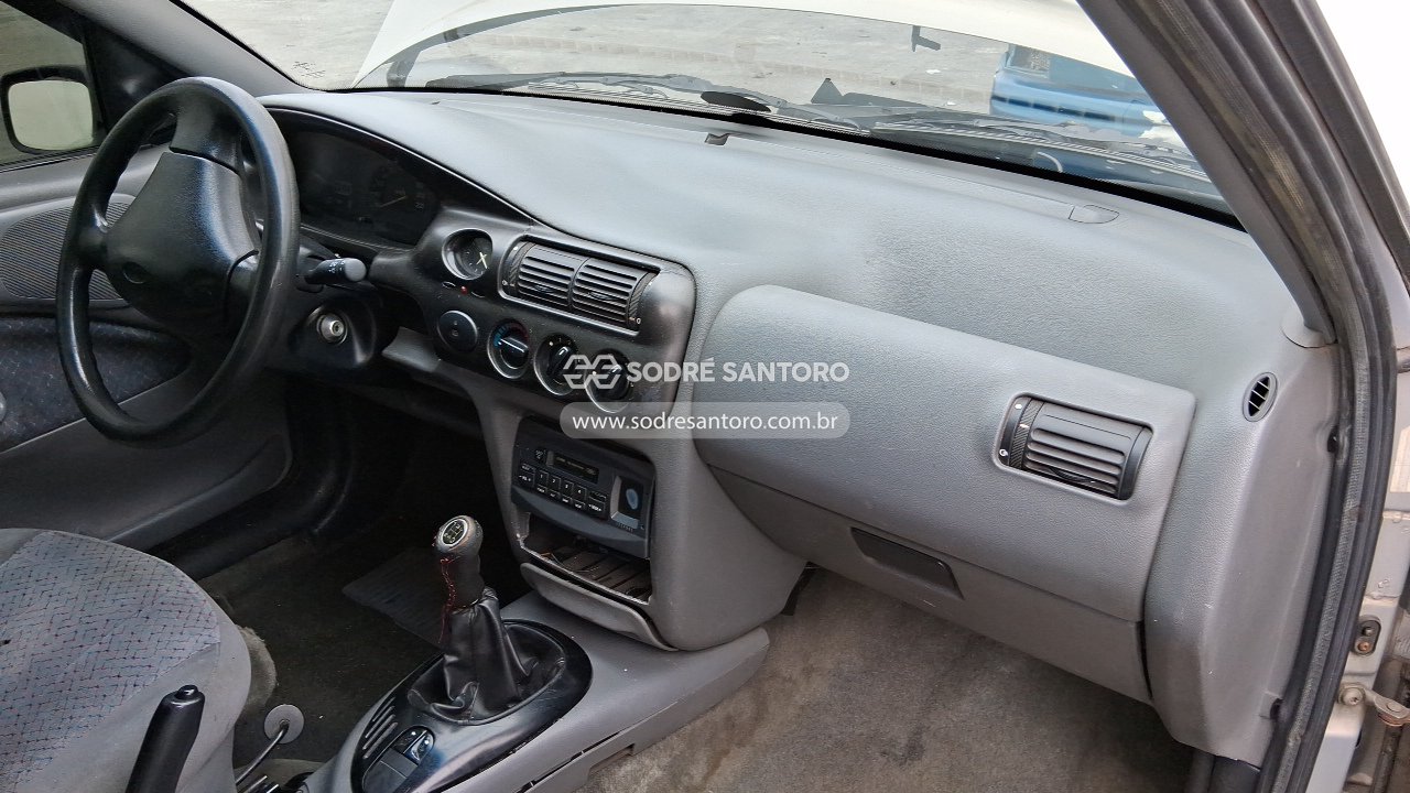 Foto 7 de 9: FORD - ESCORT GL 16V F 1997/1998