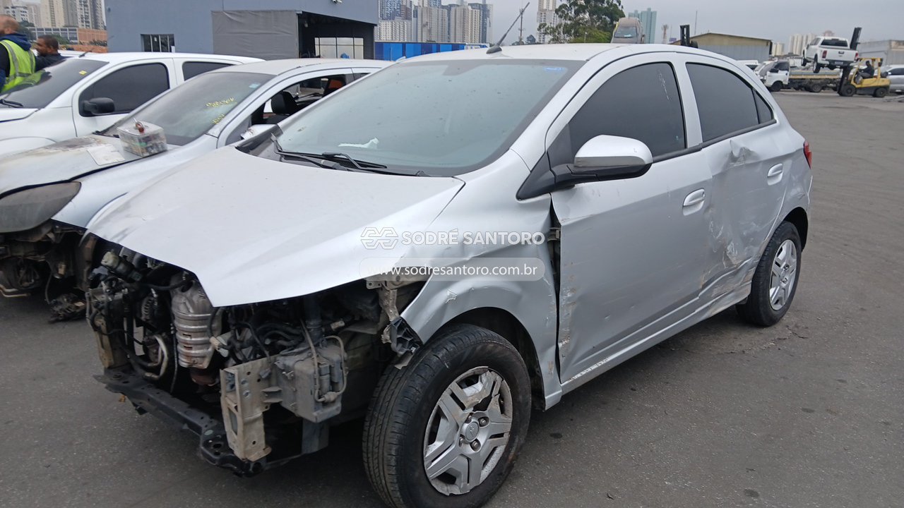 Foto 3: CHEVROLET - ONIX 1.0MT LT 2016/2016