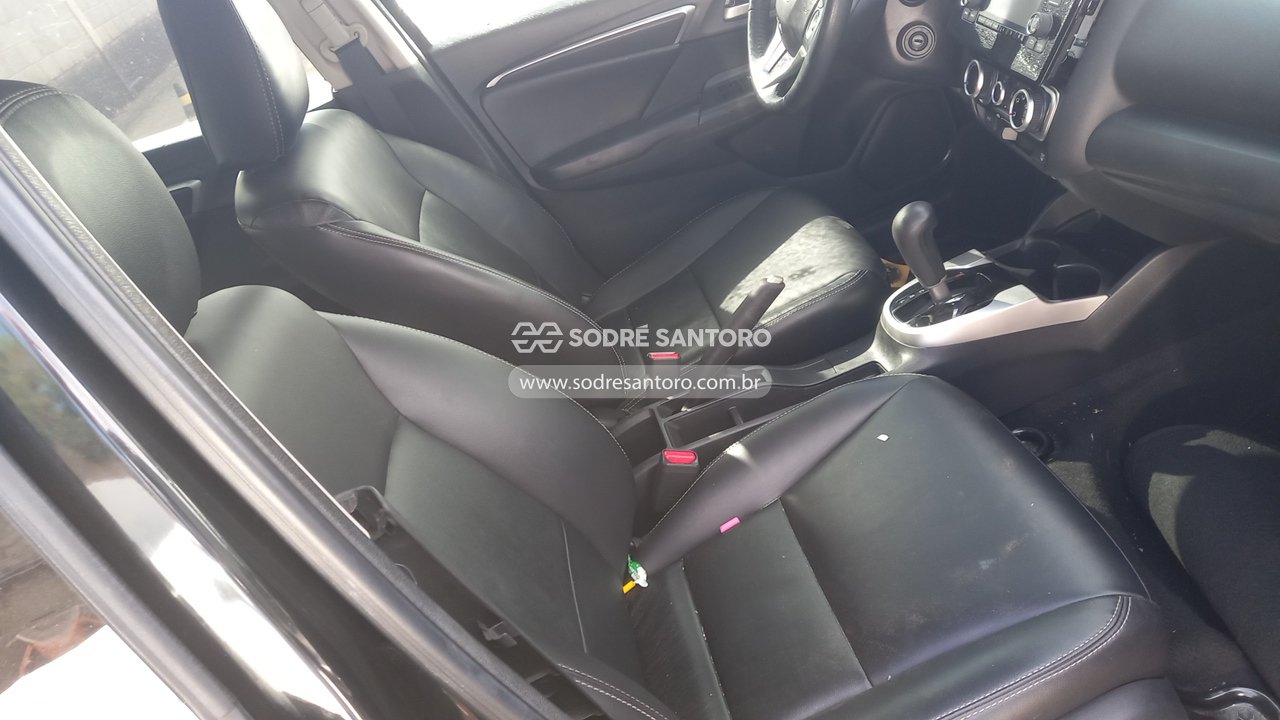 Foto 8 de 13: HONDA - FIT EX CVT 2015/2016