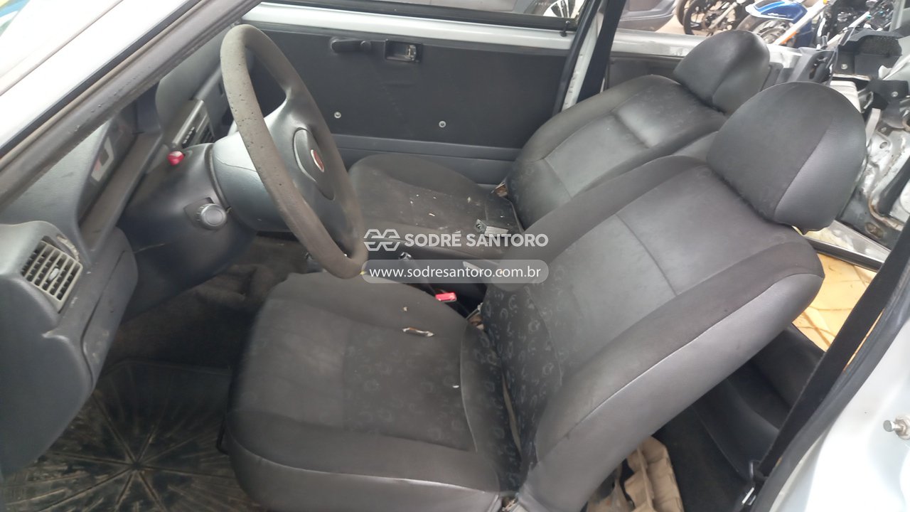 Foto 8 de 11: FIAT - UNO MILLE ECONOMY 2013/2013