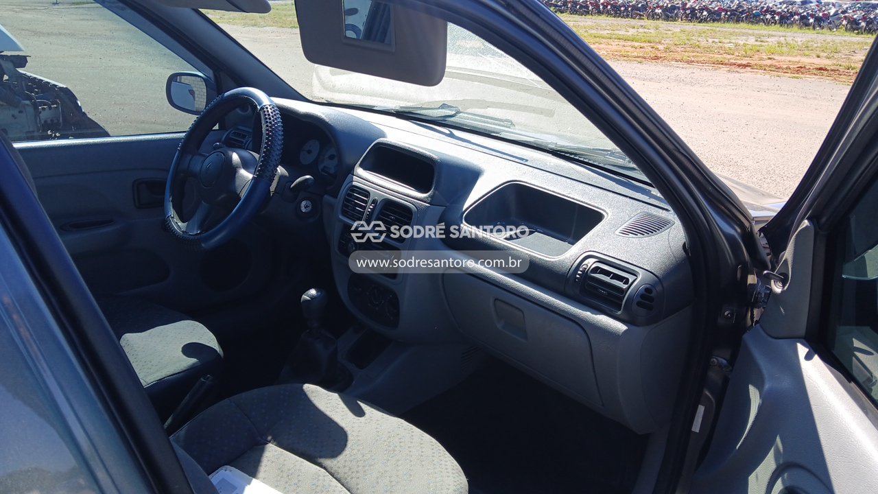 Foto 7 de 12: RENAULT - CLIO AUT 1.0 H 2006/2007
