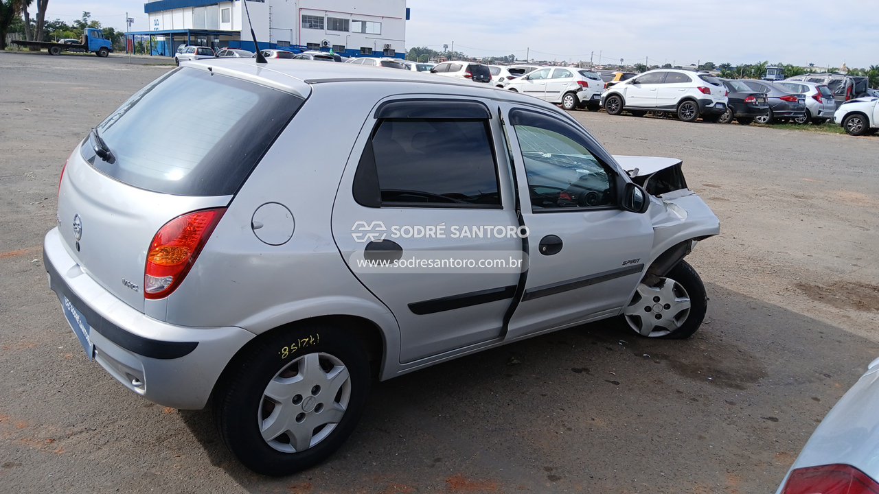 Foto 4: CHEVROLET - CELTA 4P SPIRIT 2005/2005