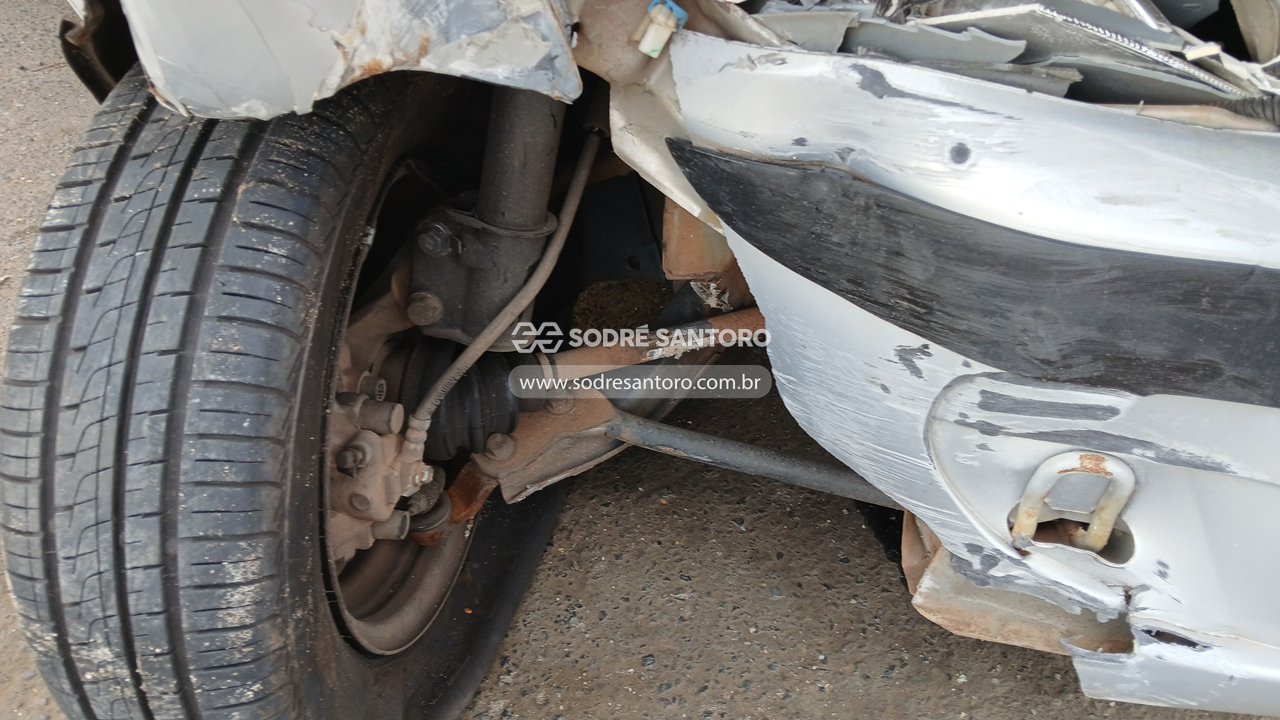 Foto 12 de 12: CHEVROLET - CELTA 4P SPIRIT 2005/2005