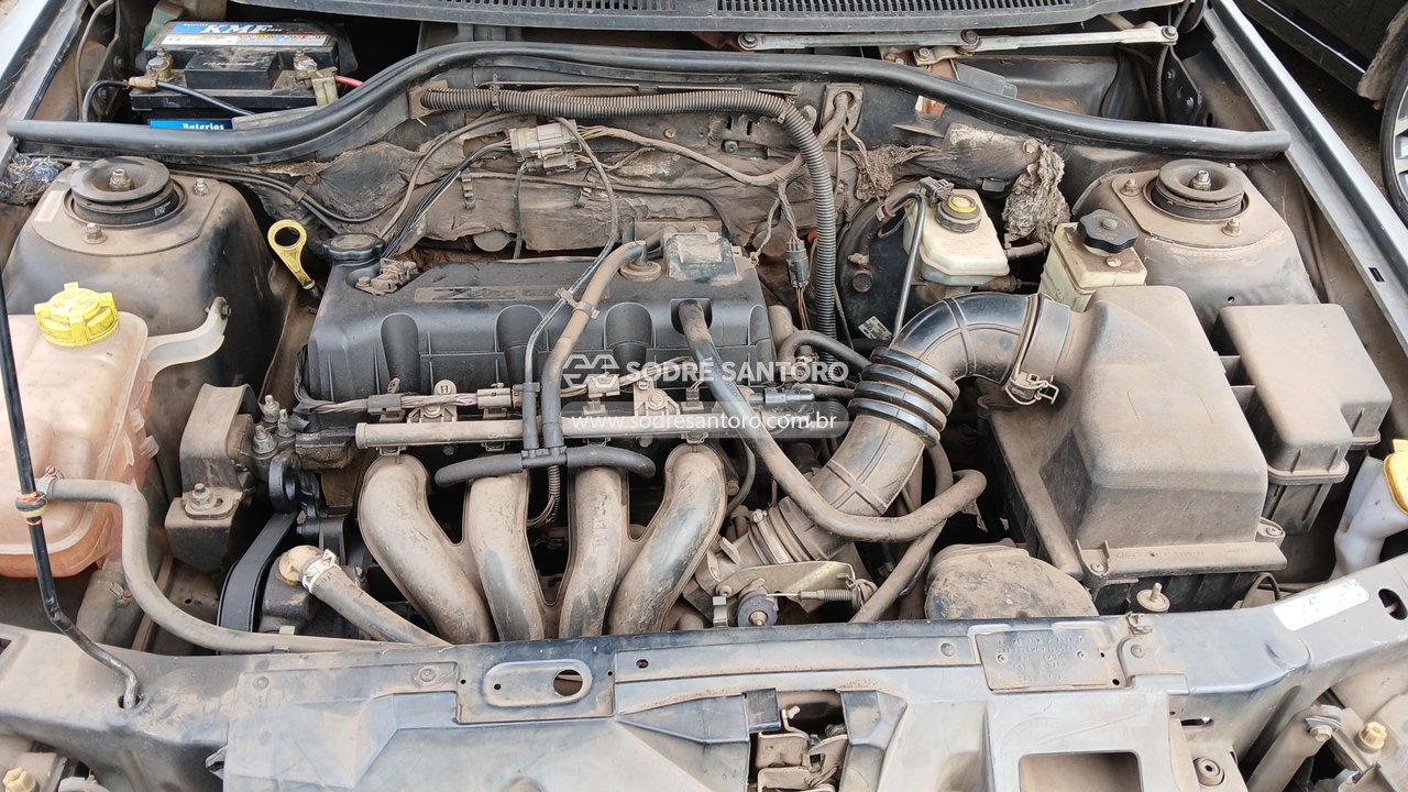 Foto 5: FORD - ESCORT GL 1.6 H 2000/2000
