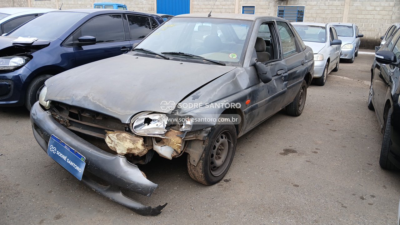 Foto 3: FORD - ESCORT GL 1.6 H 2000/2000